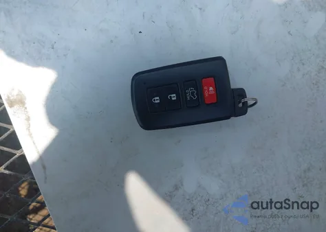 2018 Toyota Rav4 Limited z USA, uszkodzony, nr VIN 2T3DFREV9JW729099